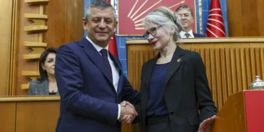 emine-ulker-tarhan-yeniden-chp-de-1774358268-225_large