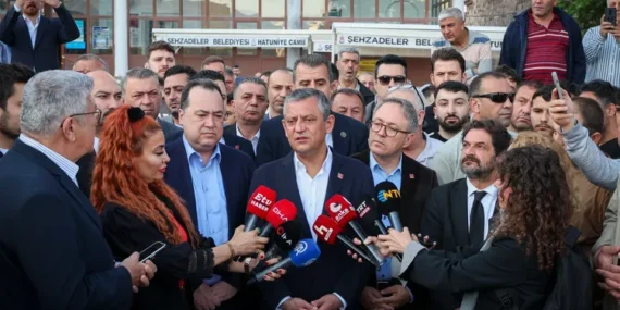 ozgur-ozel-den-erken-secim-ve-kurultay-mesaji-1779871229-560_large