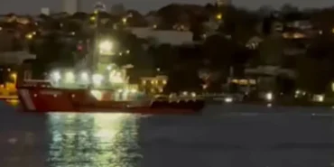 yenikoy-aciklarinda-karaya-oturan-kappa-kurtarildi-1777356919-623_large